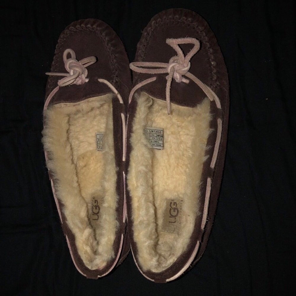 Ugg flats